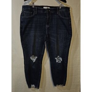 Sonoma Women's distressed Jeans  Size 18 Stretch  Inseam 26